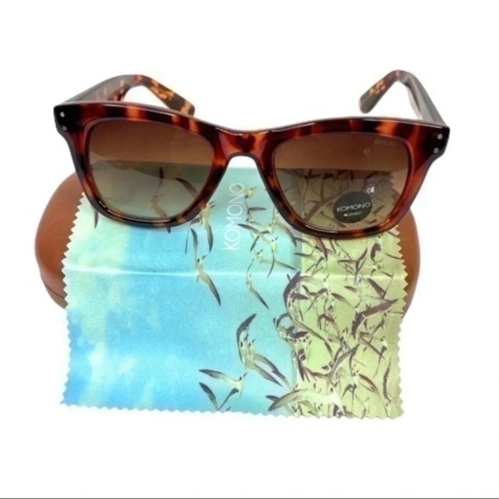 KOMONO Allen Tortoise Sunglasses (NEW) brown wayfarer